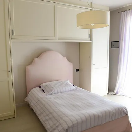 Casa Neris Apartment *